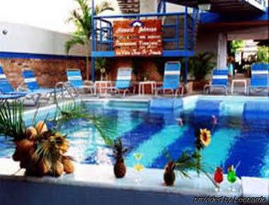 פורלמאר Howard Johnson Tinajeros Resort מראה חיצוני תמונה